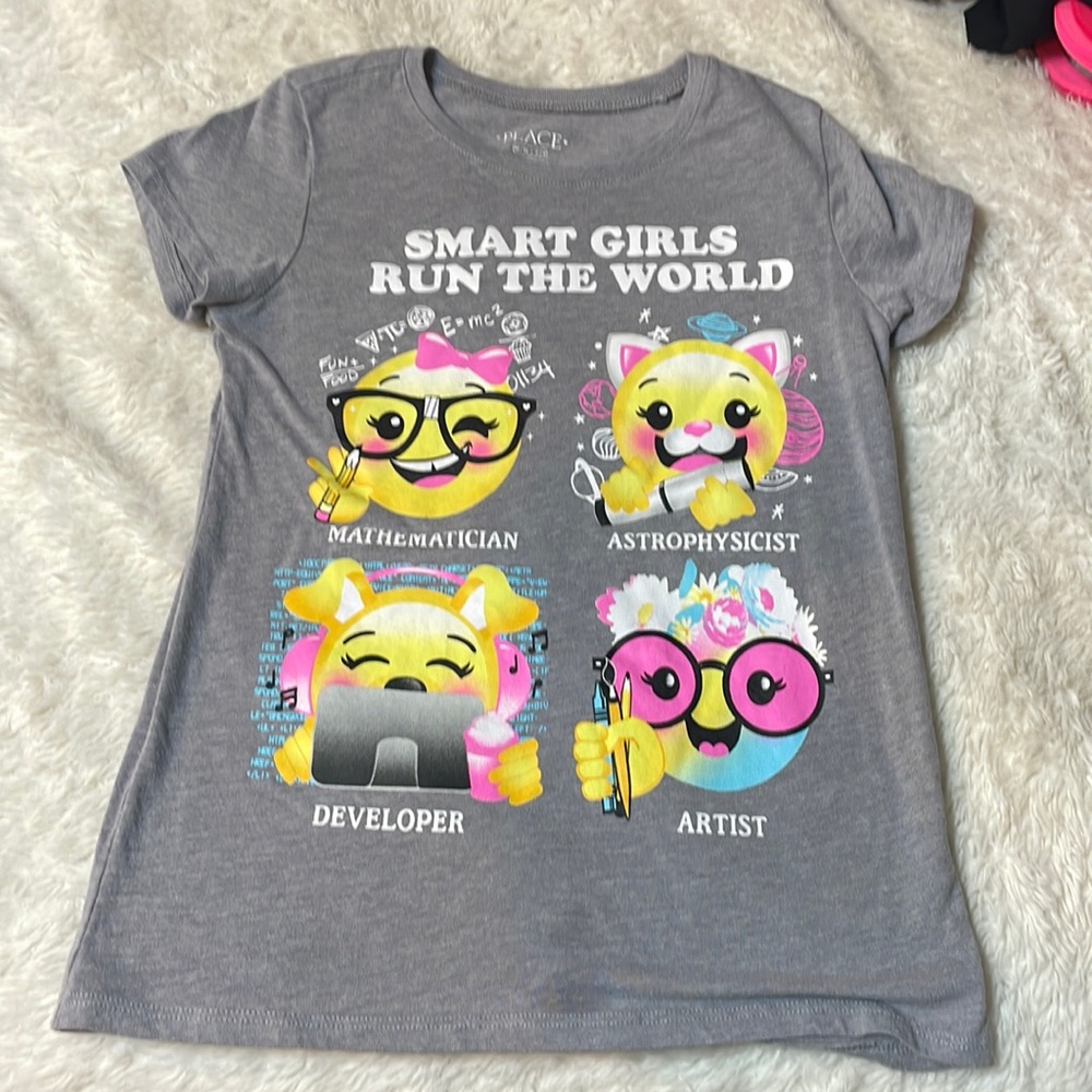Girls emoji t-shirt